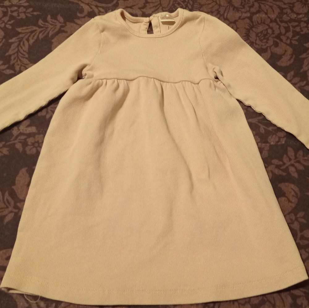 5 for 25 $ robe 👗 12-18 mois